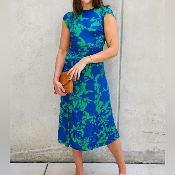 Olivaceous Kelly Back Cutout Midi Dress Green/Blue L NWT - Picture 1 of 8